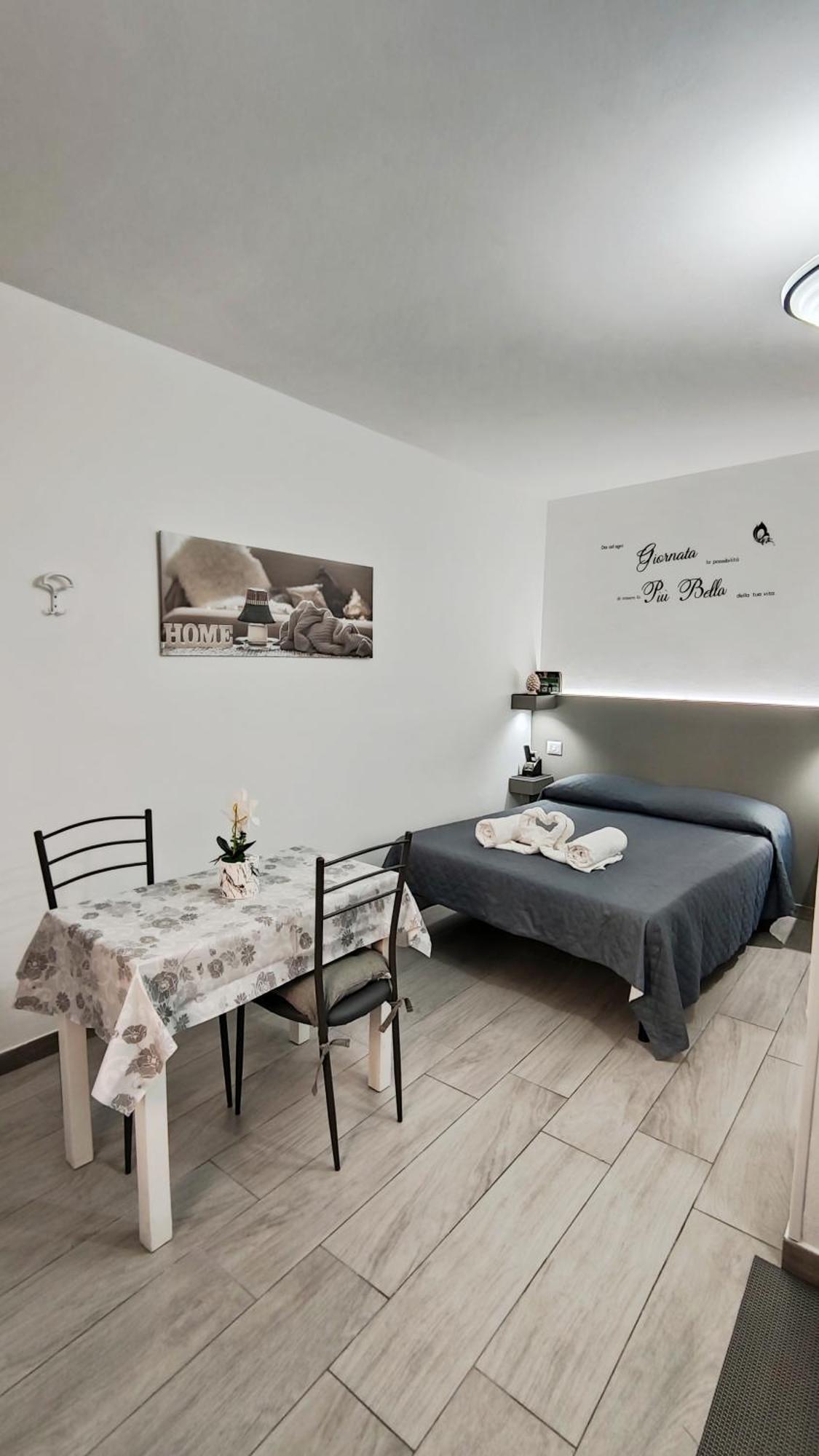 Casa Vacanze Da Nene เชฟาลู ภายนอก รูปภาพ