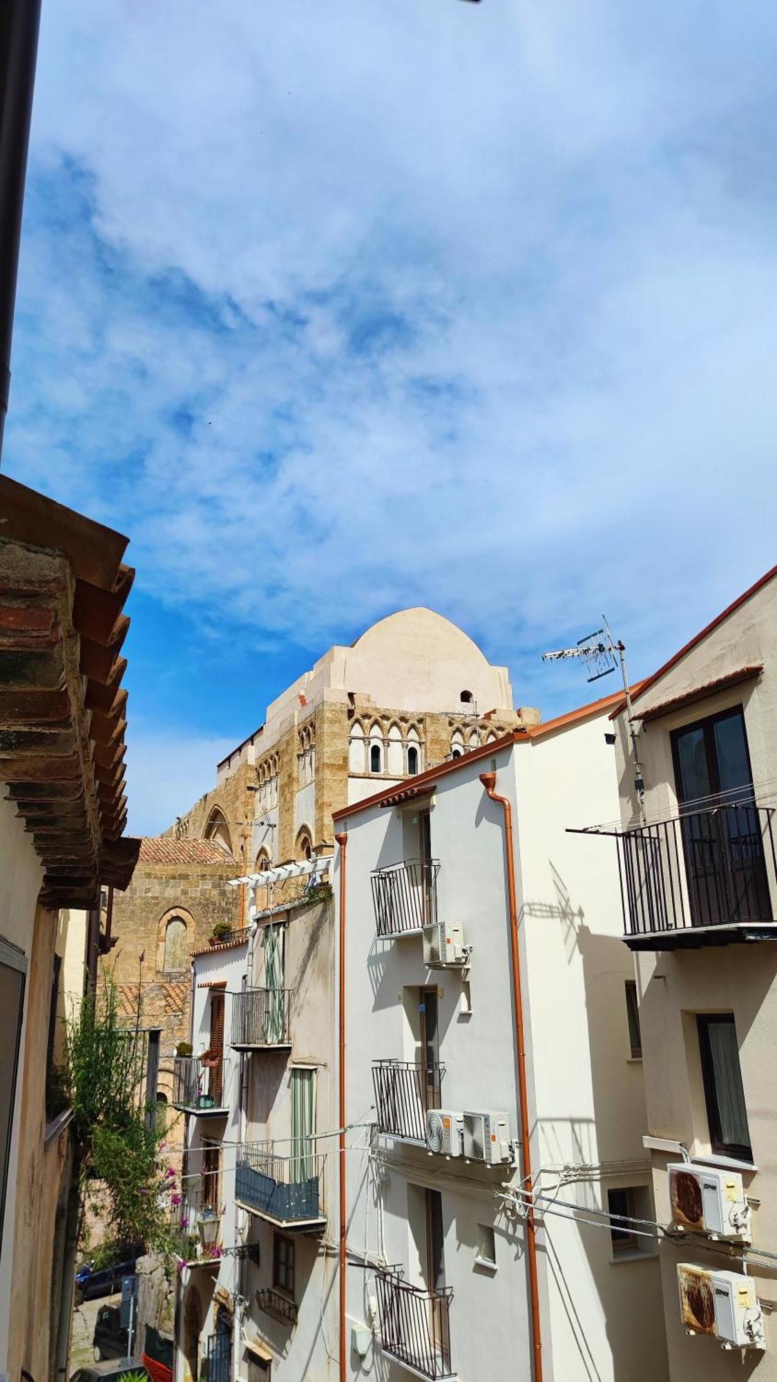 Casa Vacanze Da Nene เชฟาลู ภายนอก รูปภาพ